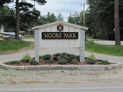 Moore Park Sign - Welcome